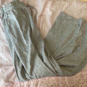 GREY ZARA FLARE SWEATPANTS
